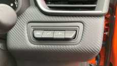 Renault Clio 1.0 TCe 90 RS Line 5dr Petrol Hatchback